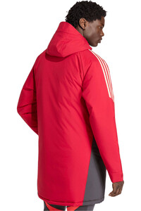 adidas chubasqueros y chaquetones entrenamiento fútbol PARKA LIVERPOOL FC TIRO 24 STADIUM vista trasera