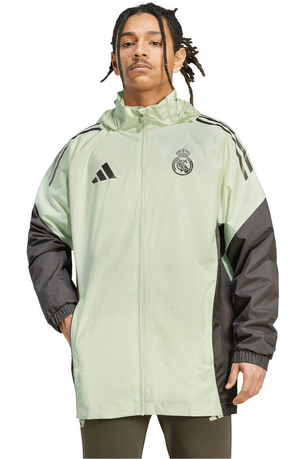 adidas chubasqueros y chaquetones entrenamiento fútbol REAL MADRID 25/26 TIRO25 COMPETITION vista frontal