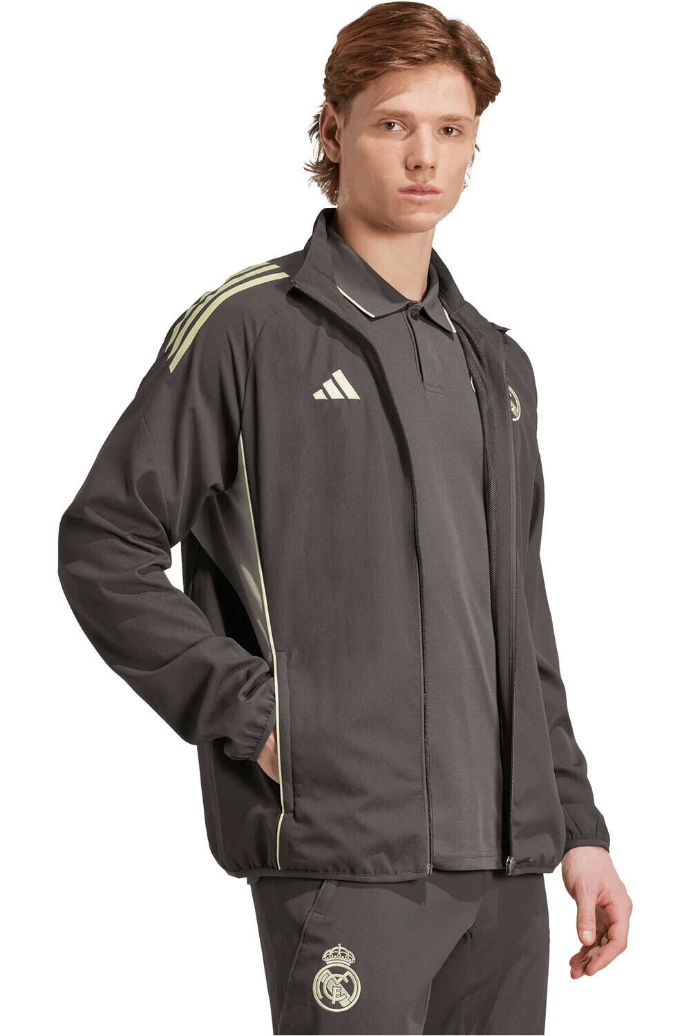 adidas chubasqueros y chaquetones entrenamiento fútbol REAL MADRID TIRO 25 COMPETITION vista detalle