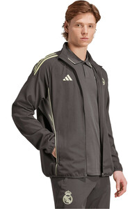 adidas chubasqueros y chaquetones entrenamiento fútbol REAL MADRID TIRO 25 COMPETITION vista detalle