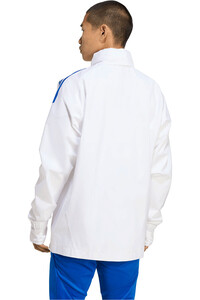 adidas chubasqueros y chaquetones entrenamiento fútbol TIRO 25 COMPETITION vista trasera