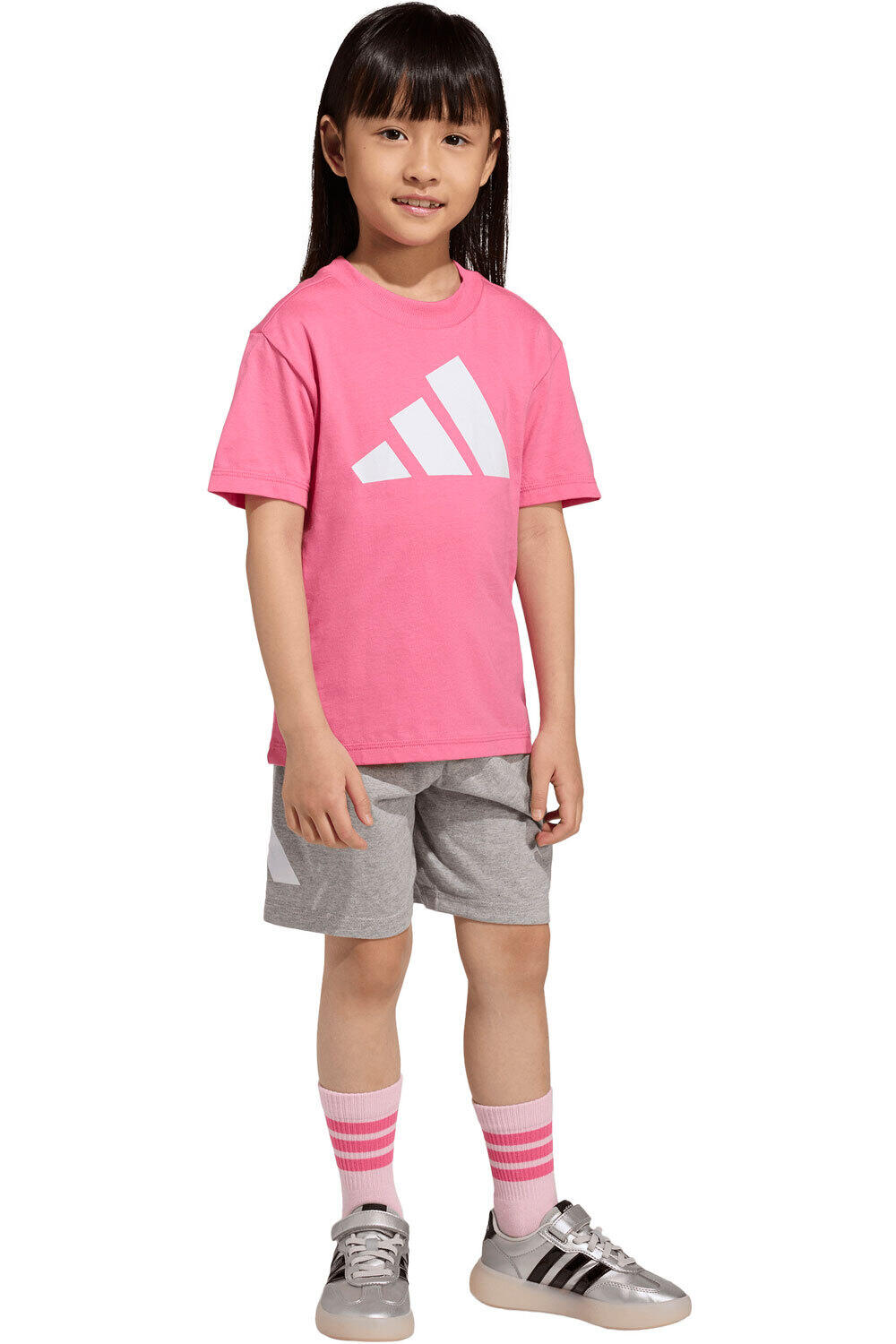 adidas conjunto junior CONJUNTO Y ESSENTIALS vista frontal