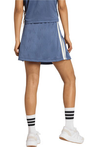 adidas faldas mujer STADIUM 3 STRIPES vista trasera