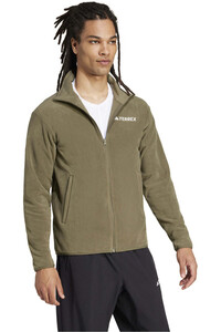 adidas forro polar hombre MT ESS FZ FL vista detalle