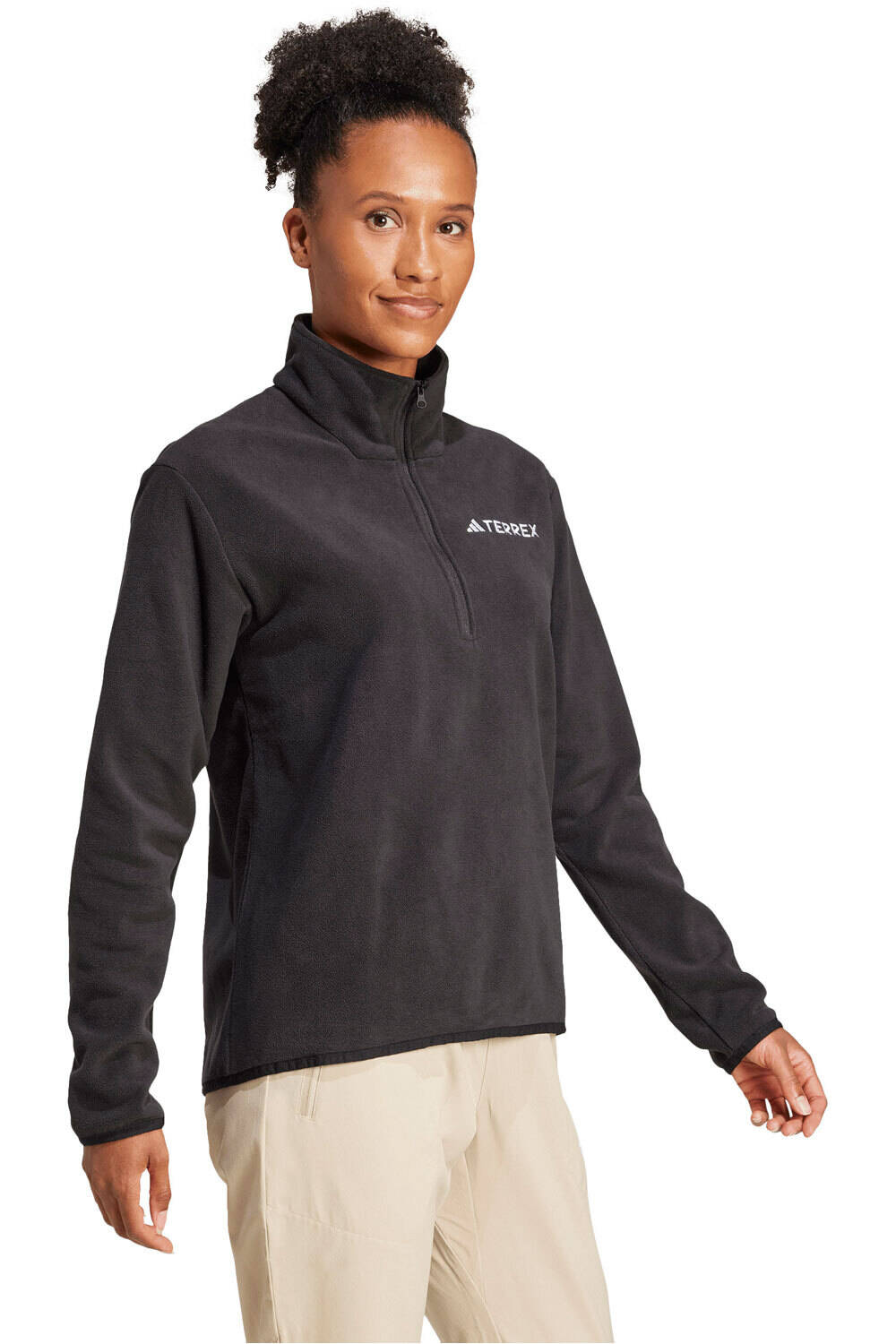 adidas forro polar mujer MULTI ESSENTIALS vista detalle