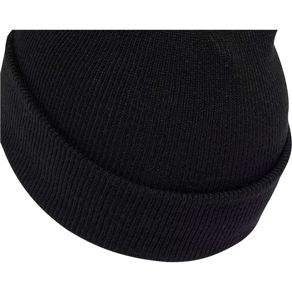 adidas gorro de lana NEW LOGO BEANIE 03