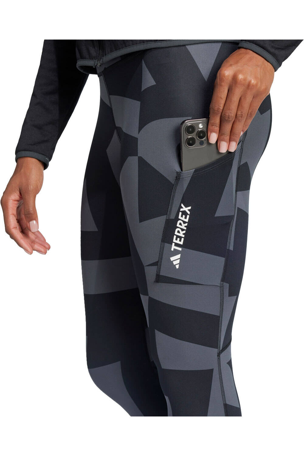 adidas malla larga mujer TERREX MULTI PRINTED 03