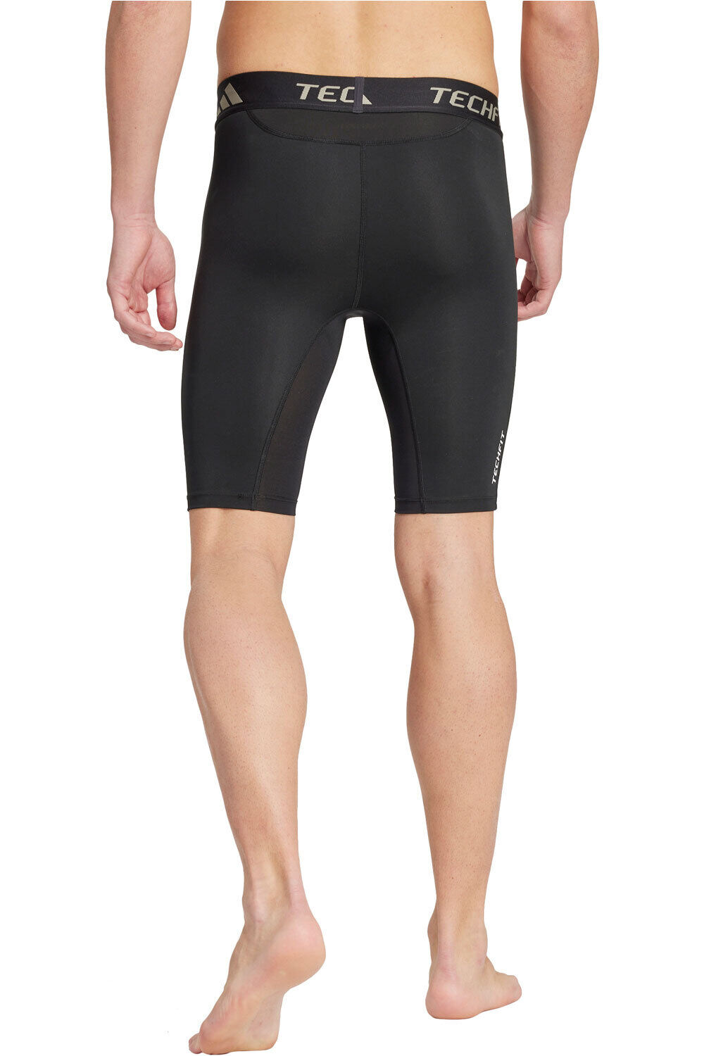 adidas mallas cortas fitness hombre TF BASE SHORT T vista trasera