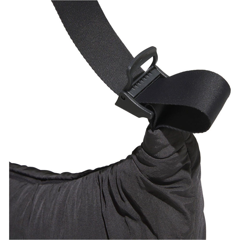 adidas mochila MUST HAVES 06