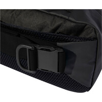 adidas neceser MERCEDES INTELLIGENT PACKING SYSTEM 05