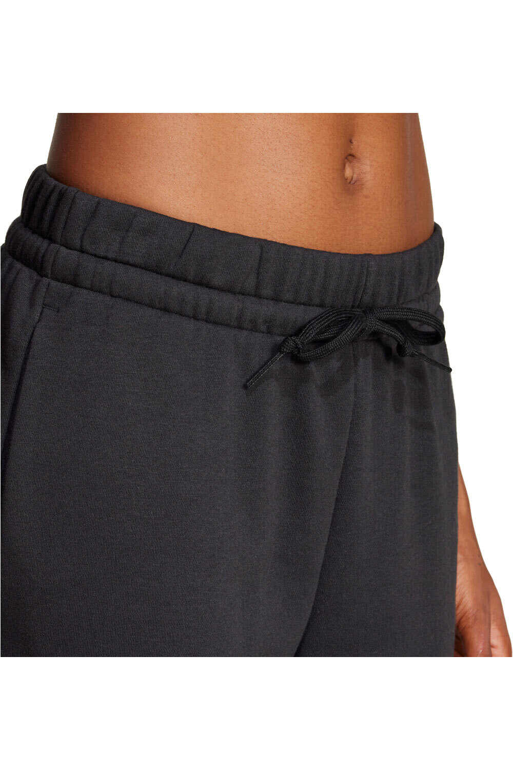 adidas pantalón corto deporte mujer ESSENTIALS BIG LOGO FRENCH TERRY 03
