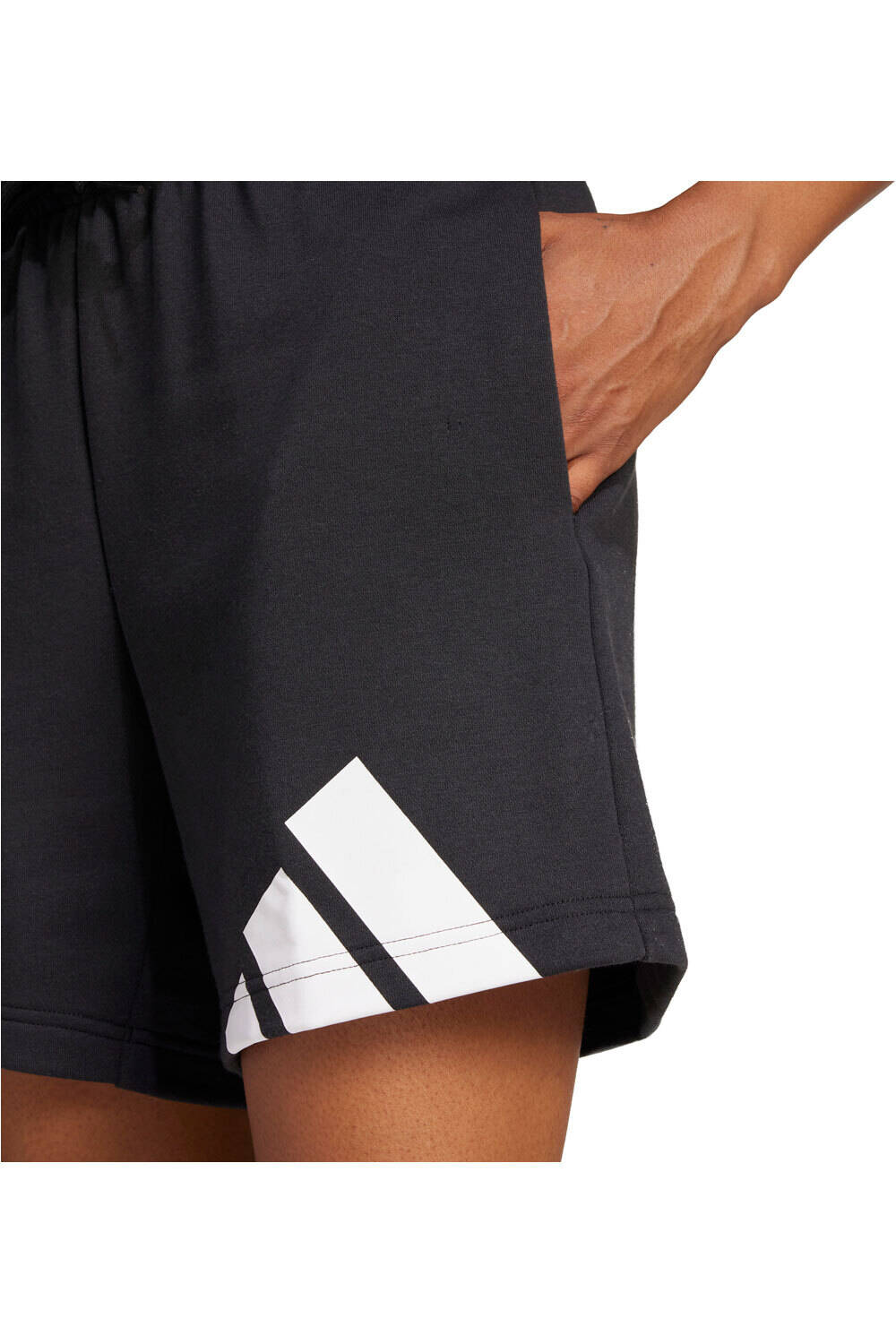 adidas pantalón corto deporte mujer ESSENTIALS BIG LOGO FRENCH TERRY 04