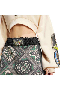 adidas pantalón corto deporte mujer FARM PREMIUM 03