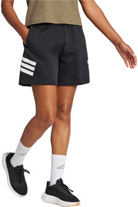 adidas pantalón corto deporte mujer FUTURE ICONS THREE STRIPES vista detalle