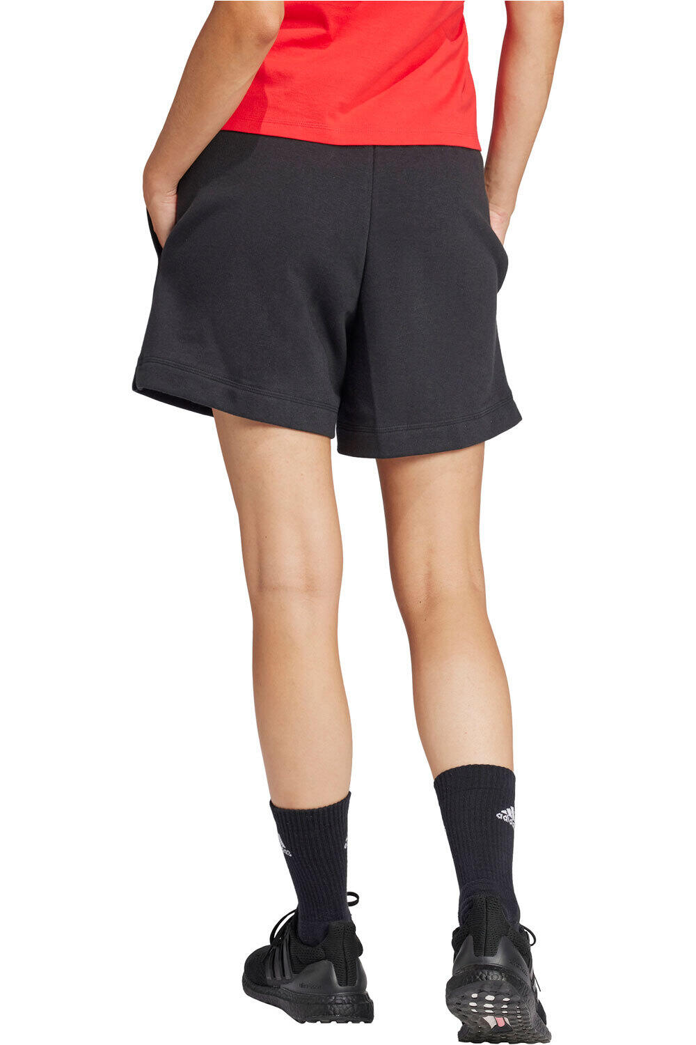 adidas pantalón corto deporte mujer W LIN FT SHO vista trasera