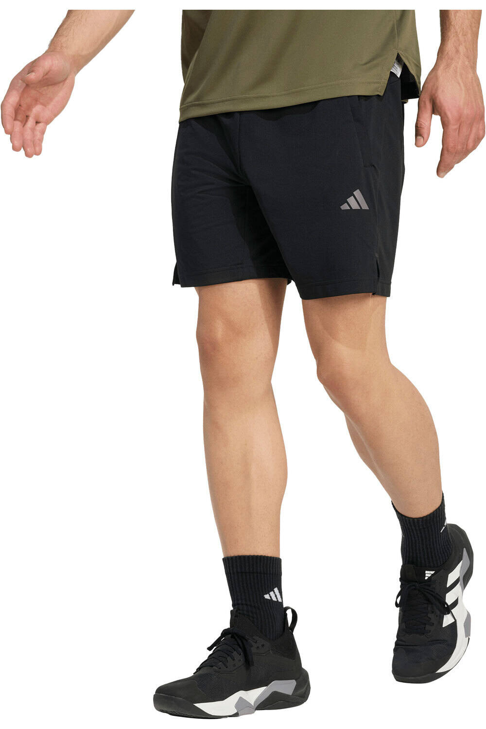 adidas pantalón corto fitness hombre CLIMACOOL 3D vista frontal