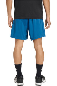 adidas pantalón corto fitness hombre ESSENTIALS BASE 3 STRIPES vista trasera