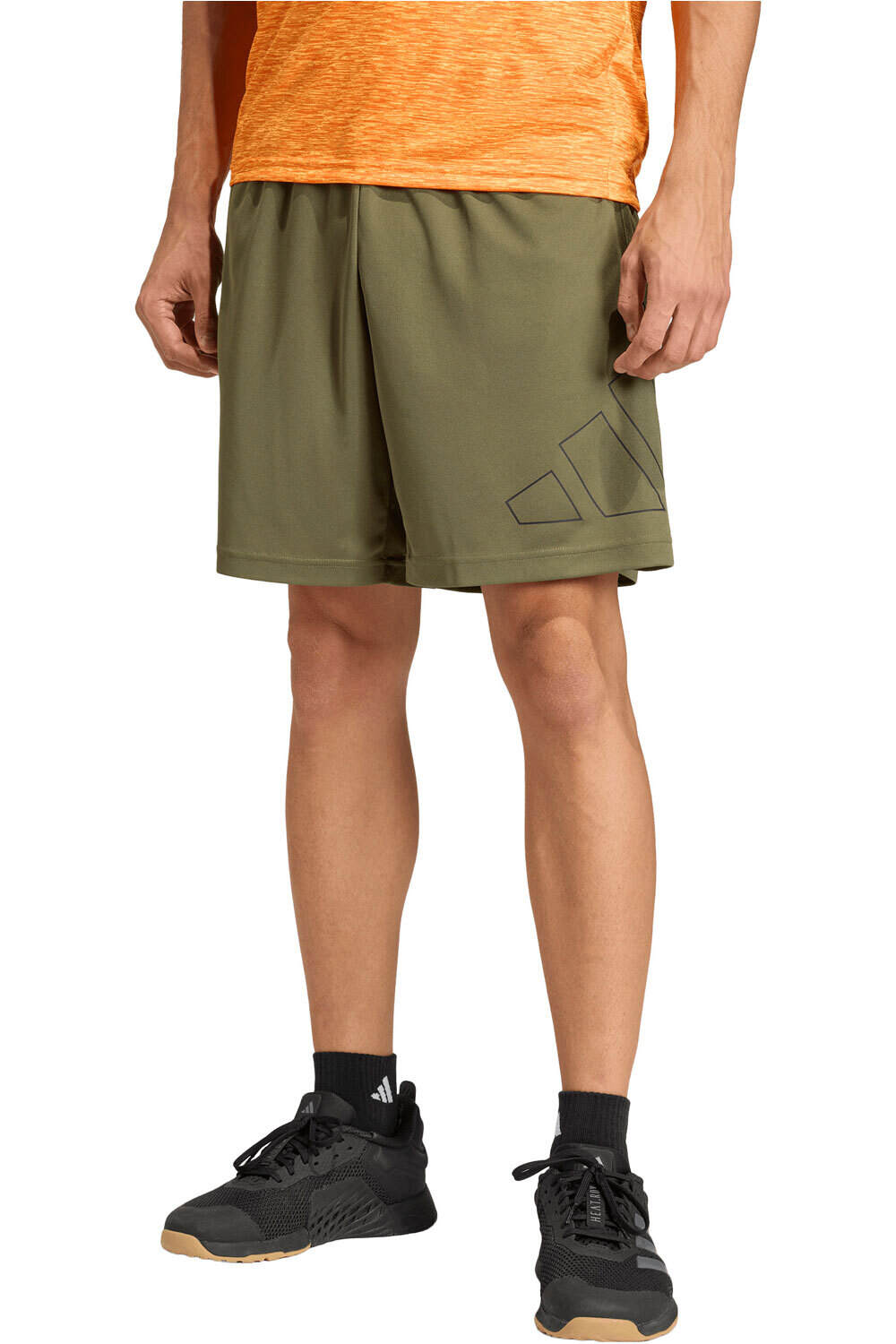 adidas pantalón corto fitness hombre LOGOTIPO GRANDE ESSENTIALS BASE vista frontal