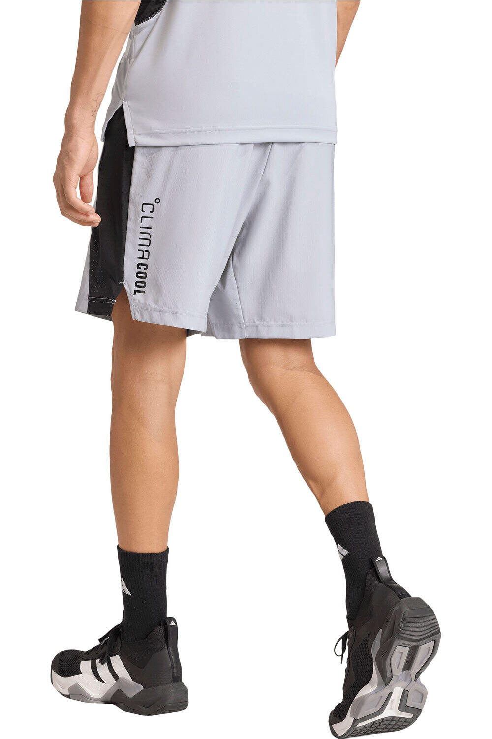 adidas pantalón corto fitness hombre TECH APPAREL CLIMACOOL vista trasera