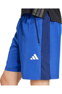 adidas pantalón corto fitness hombre TRAIN ESSENTIALS WOVEN MELANGE vista detalle