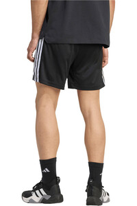 adidas pantalón corto fitness hombre WE BAS 3SPQ S7 vista trasera