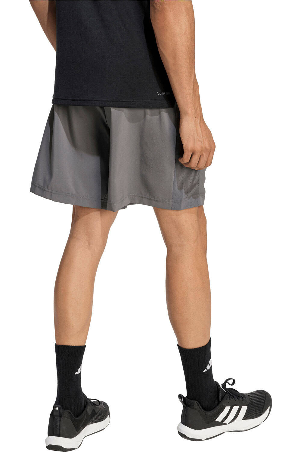 adidas pantalón corto fitness hombre WE BAS WV SHO 5 vista trasera