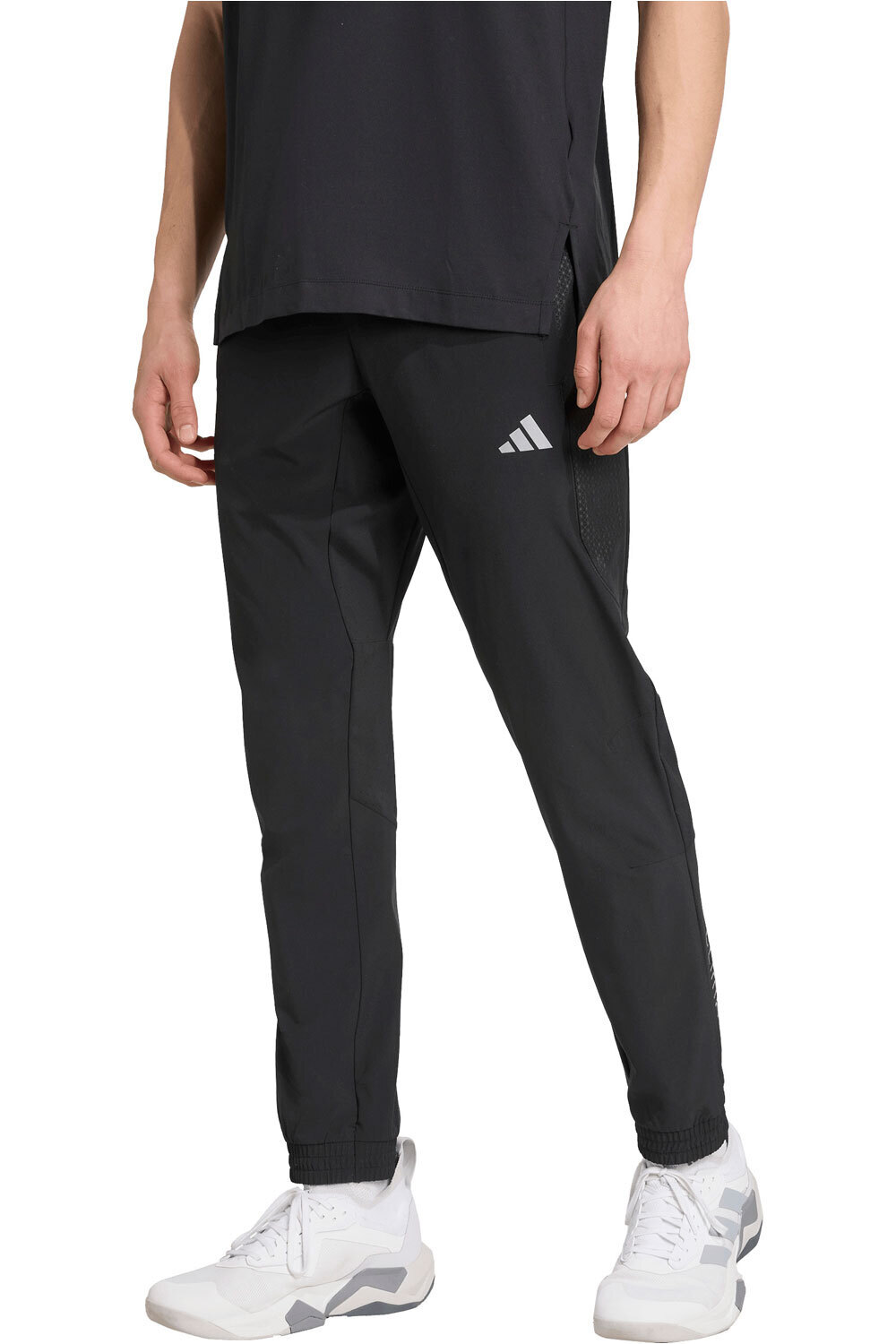 adidas pantalon fitness hombre TRACKPANT TECH APPAREL vista frontal