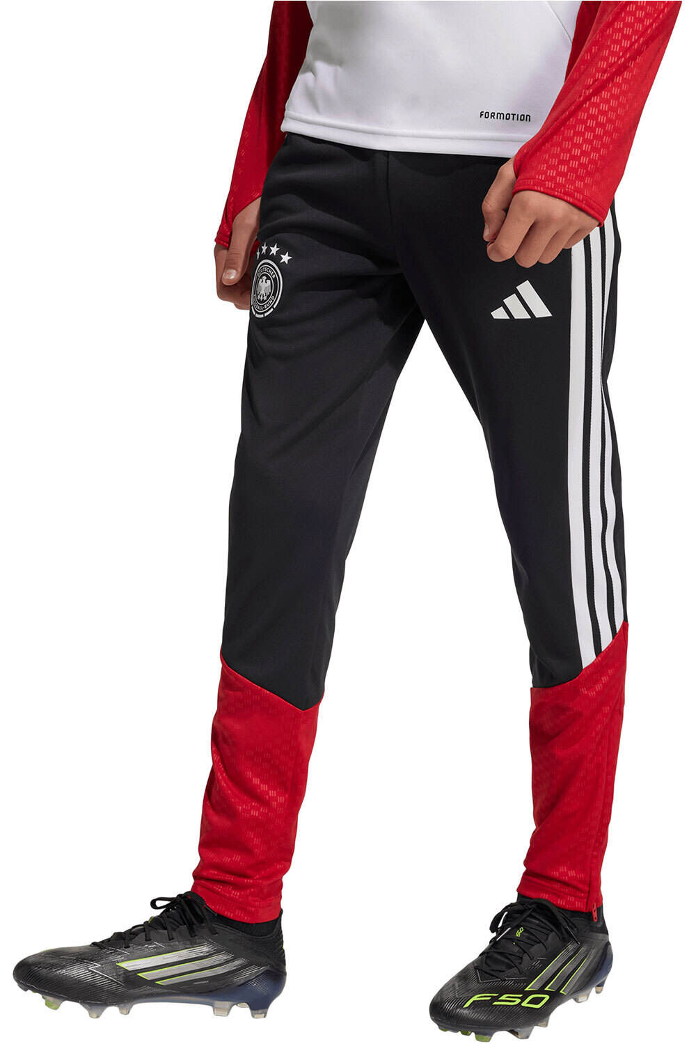 adidas pantalón futbol niño ENTRENAMIENTO TIRO ALEMANIA 26 vista frontal