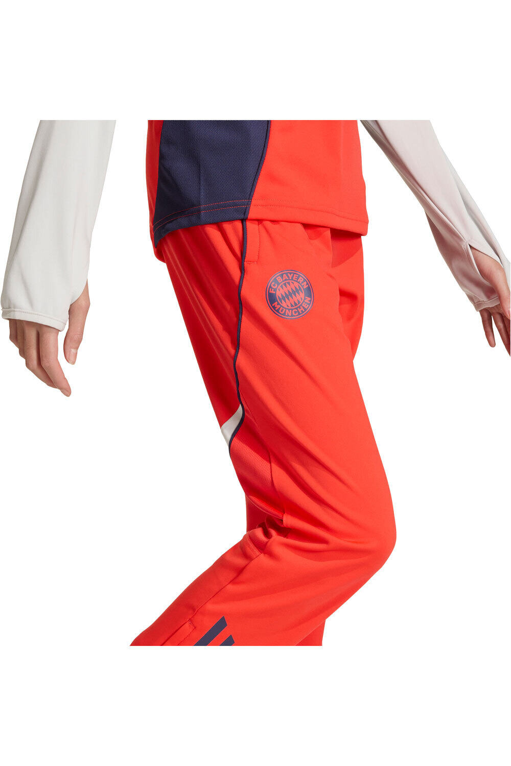 adidas pantalón futbol niño FC BAYERN 2025/2026 TIRO25 COMPET vista detalle