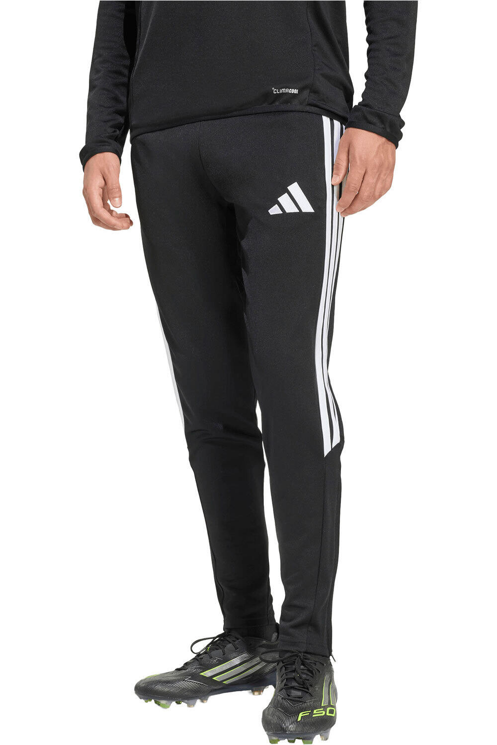 adidas pantalón hombre ENTRENAMIENTO AJUSTADO TIRO 26 LEAGUE vista frontal