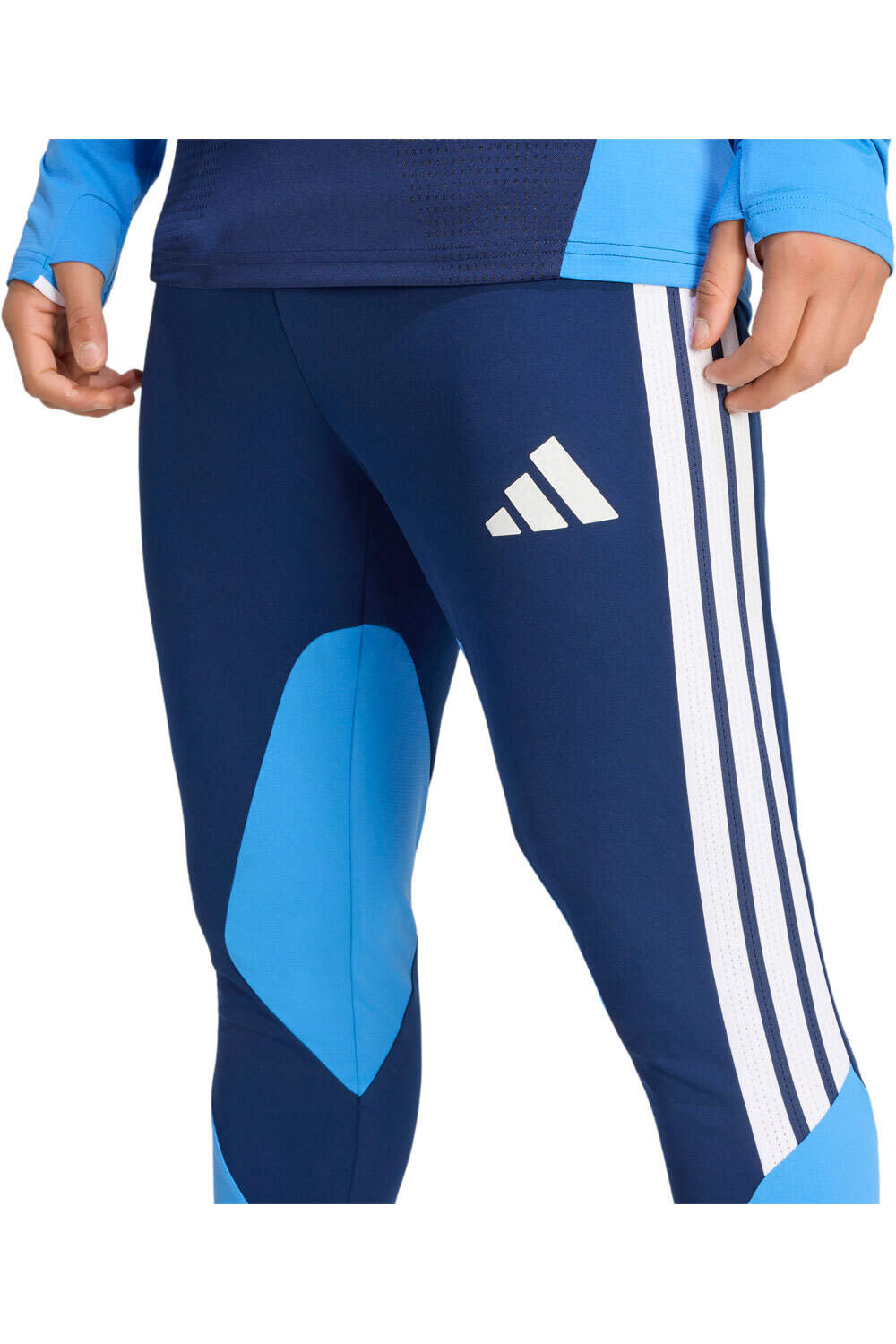 adidas pantalón hombre ENTRENAMIENTO TIRO26 PRO PANTS vista detalle