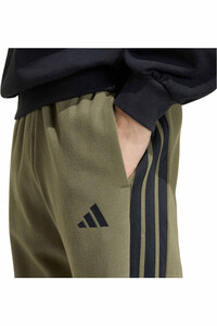 adidas pantalón hombre HOUSE OF TIRO vista detalle