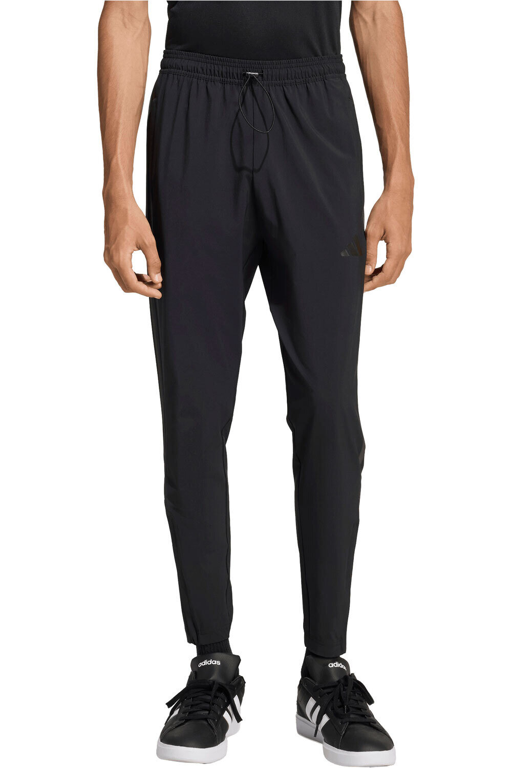 adidas pantalón hombre HOUSE OF TIRO vista frontal