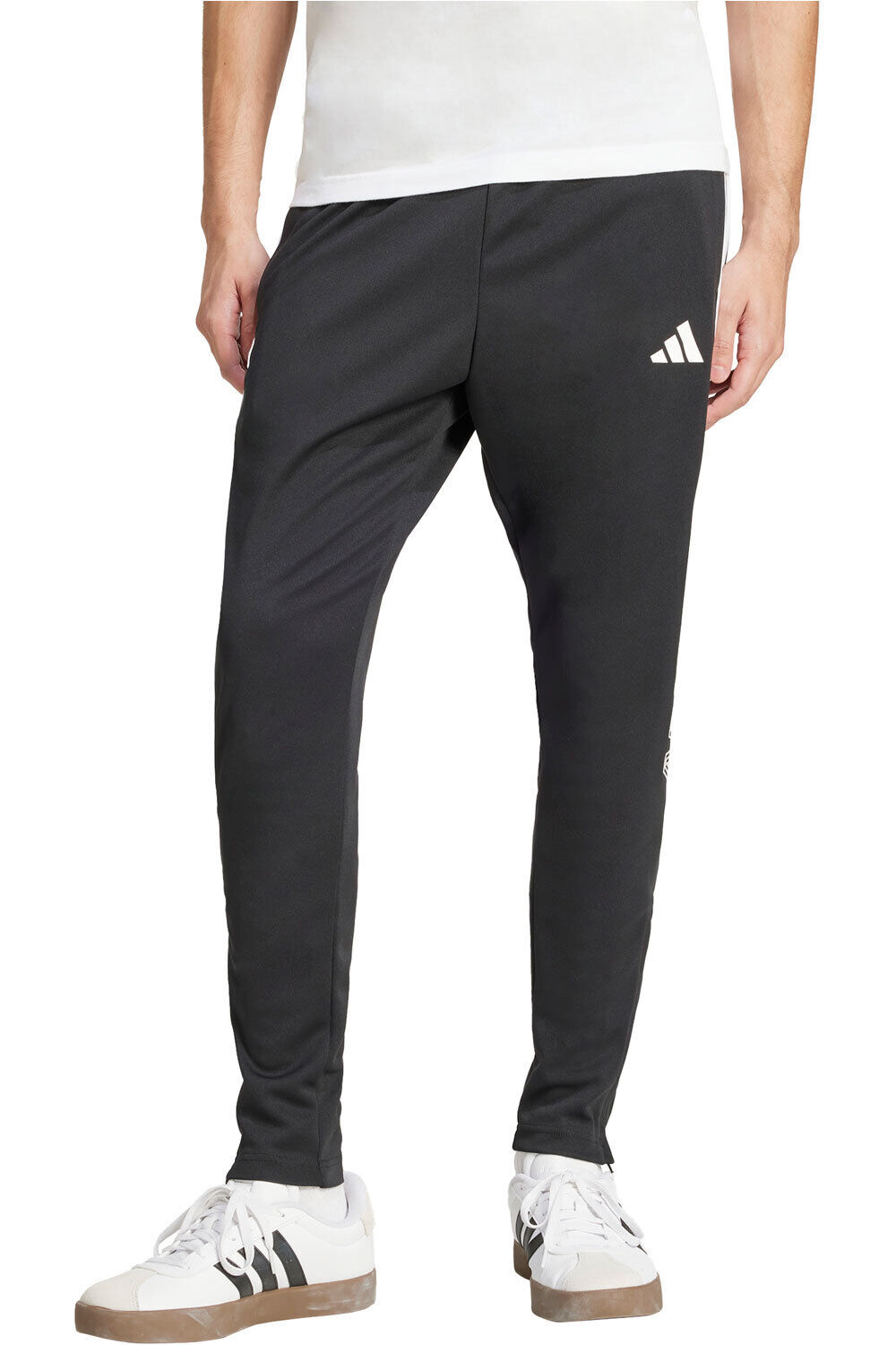 adidas pantalón hombre HOUSE OF TIRO WORDMARK vista frontal