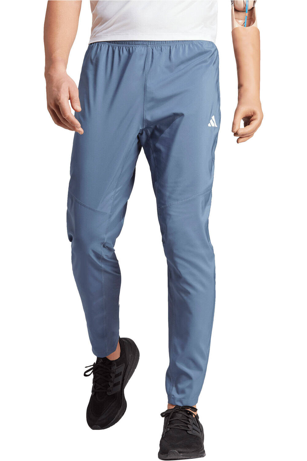 adidas pantalón hombre OWN THE RUN vista frontal