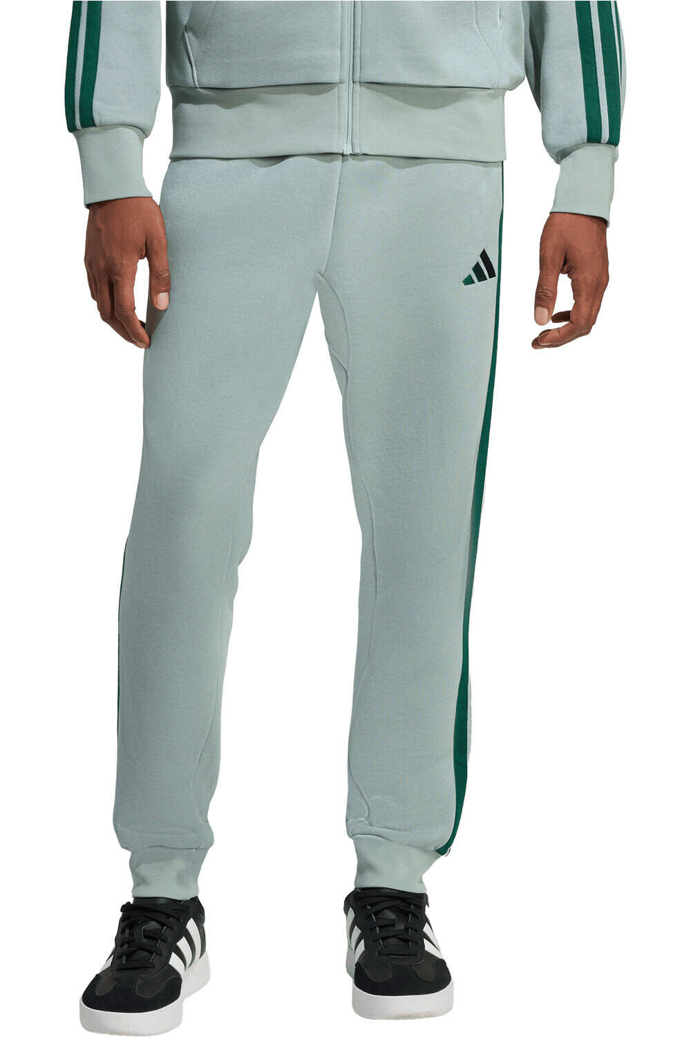 adidas pantalón hombre PANT ESSENTIALS FLEECE 3 BANDAS vista frontal