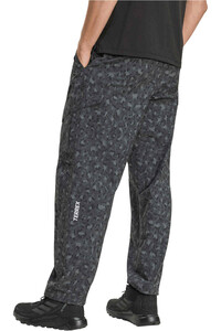 adidas pantalón montaña hombre TERREX XPLORIC CLIMA365 CARGO vista trasera