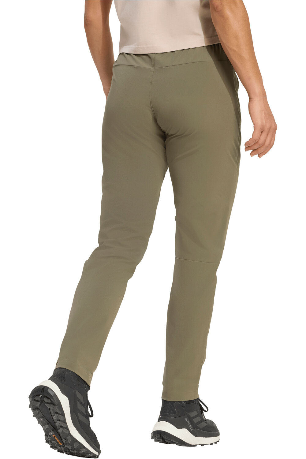 adidas pantalón montaña mujer MULTI ESSENTIALS vista trasera