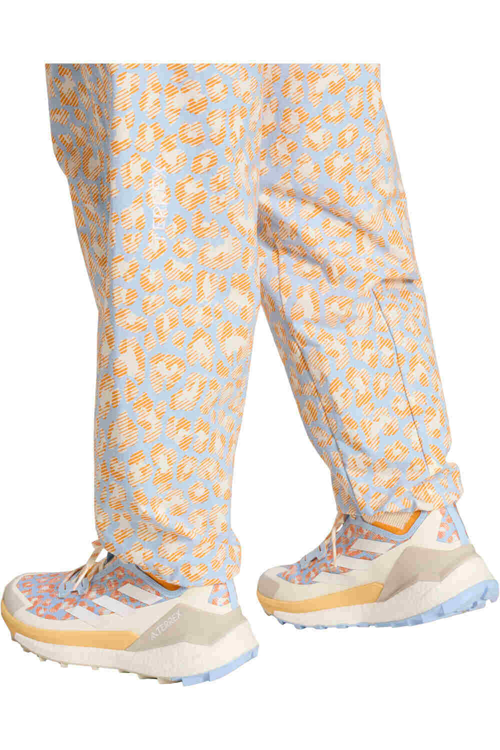 adidas pantalón montaña mujer W CARGO PTS AOP 03