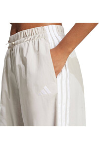 adidas pantalón mujer ESSENTIALS 3-STRIPES WOVEN PARACHUTE 03