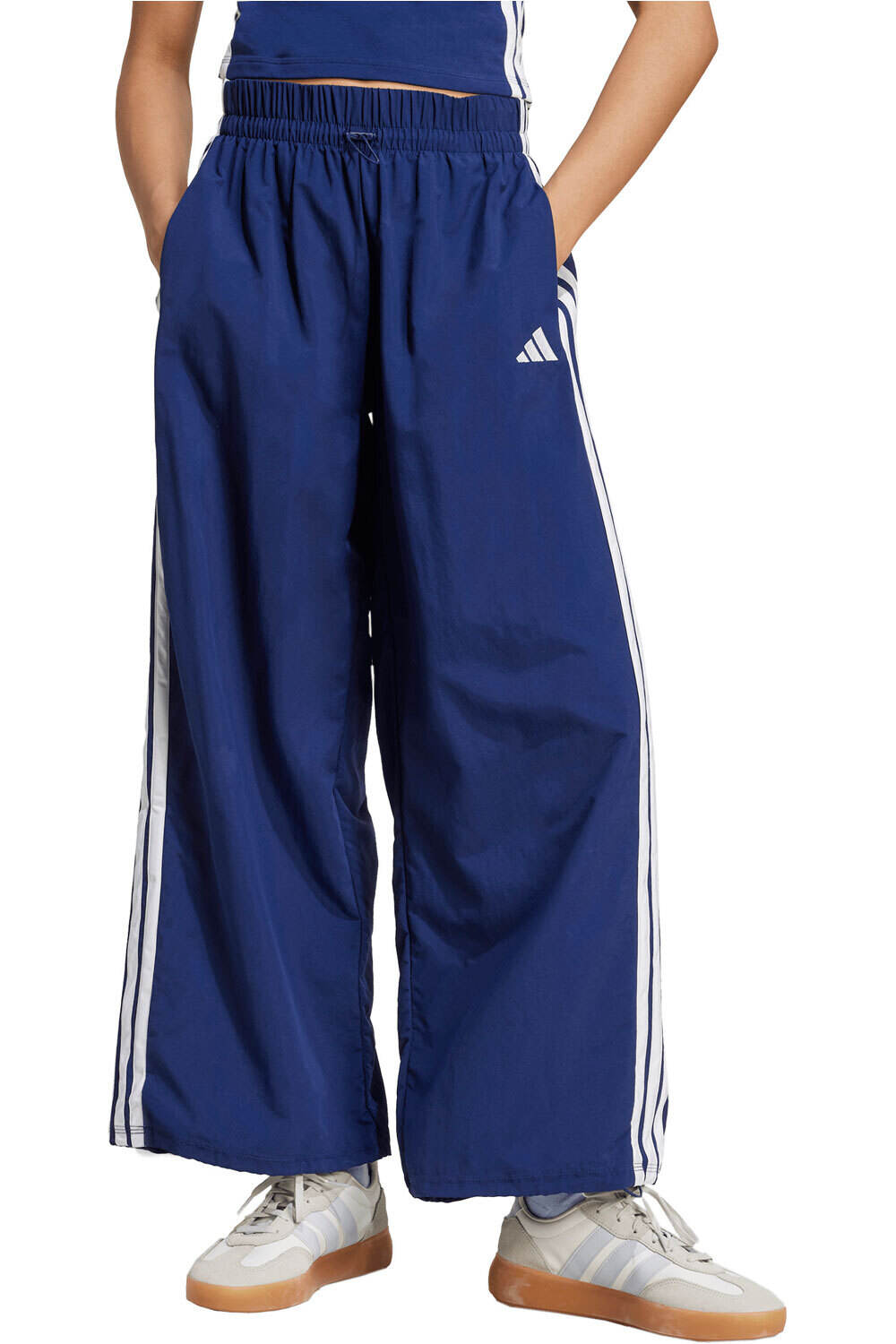 adidas pantalón mujer ESSENTIALS LIFESTYLE WOVEN 3S vista frontal