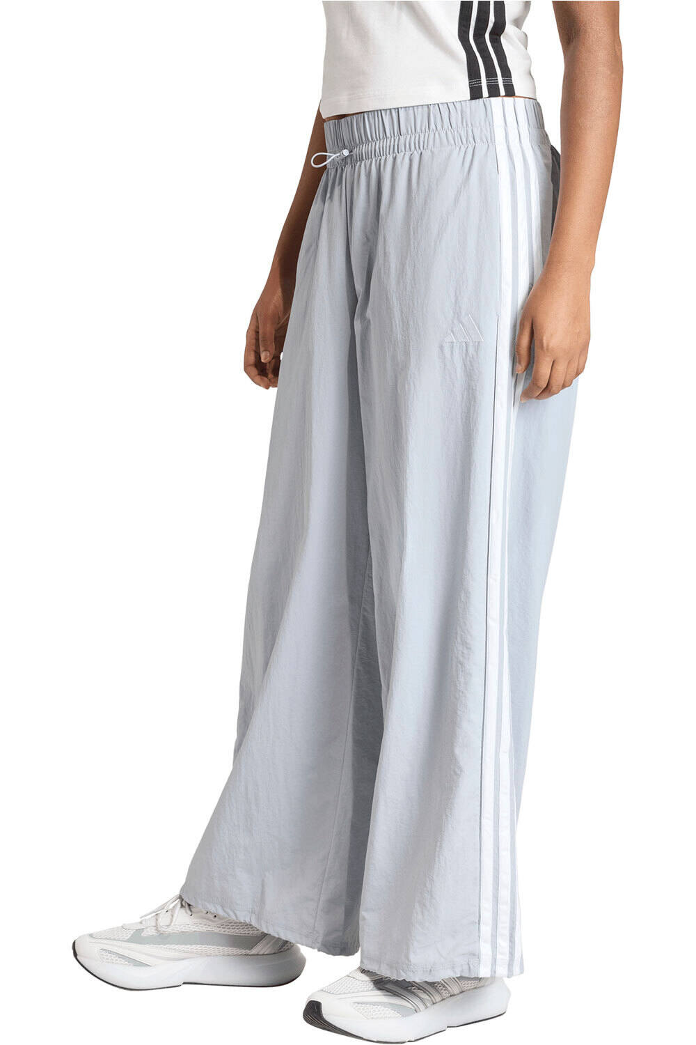 adidas pantalón mujer ESSENTIALS LIFESTYLE WOVEN 3S vista frontal