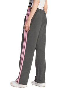 adidas pantalón mujer ESSENTIALS OPEN-HEM 3 BANDAS vista trasera