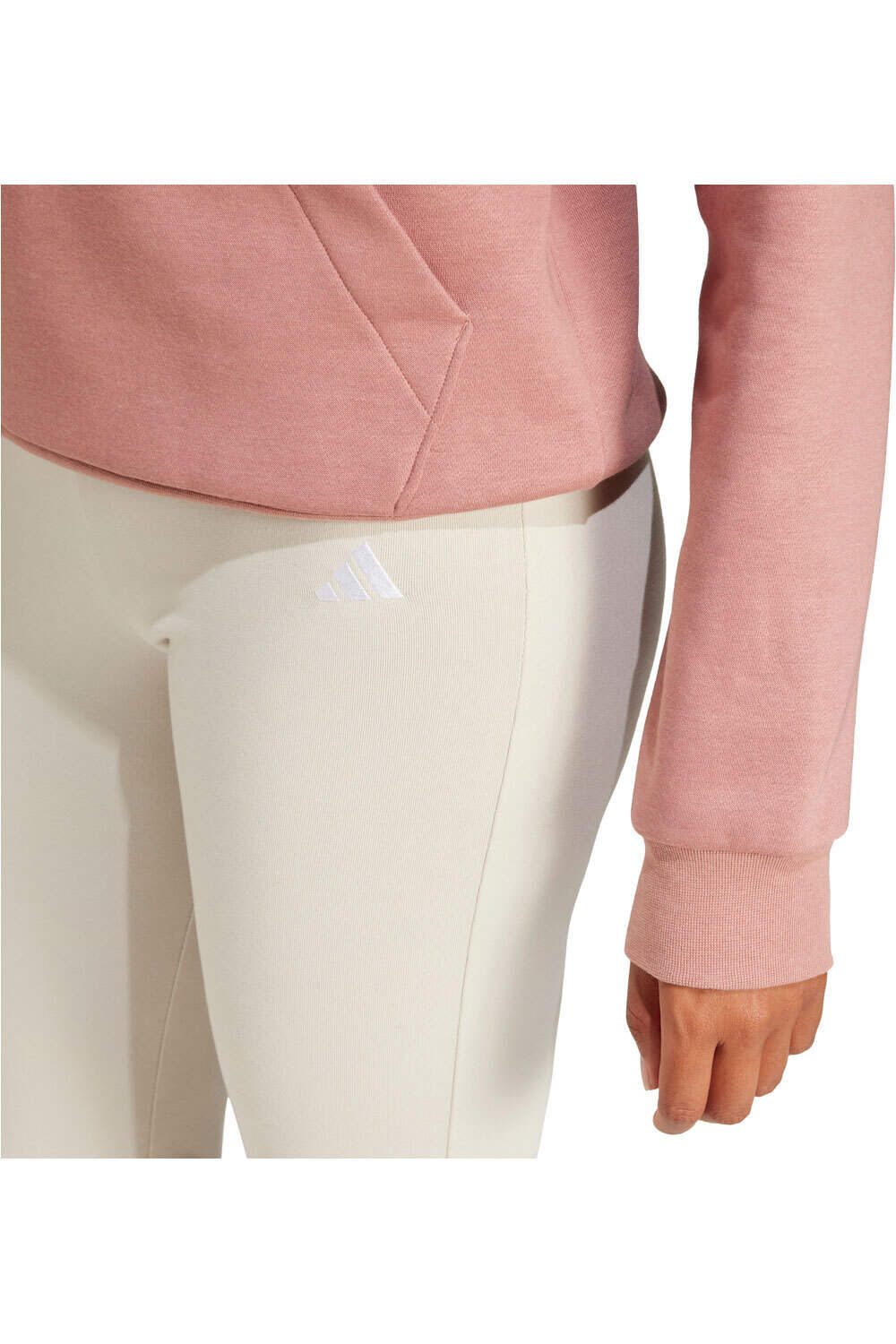 adidas pantalón mujer ESSENTIALS SMALL LOGO 03