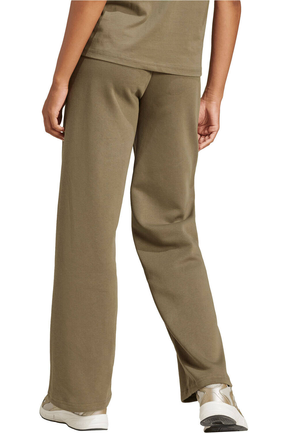 adidas pantalón mujer ESSENTIALS SMALL LOGO FEEL COZY vista trasera