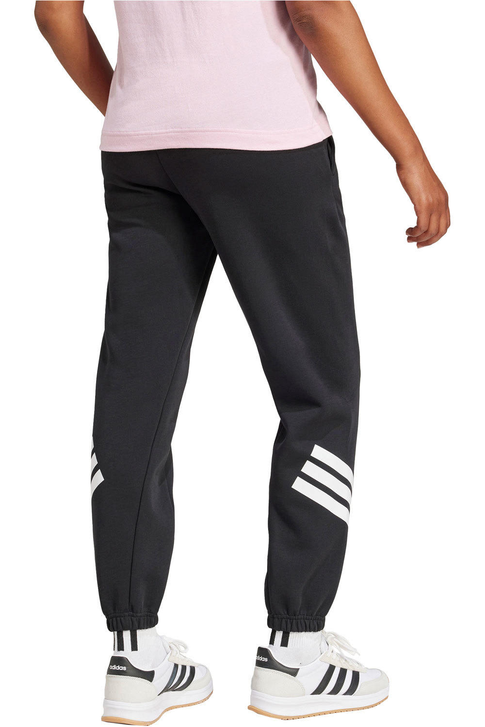 adidas pantalón mujer W FI 3S REG PT vista trasera