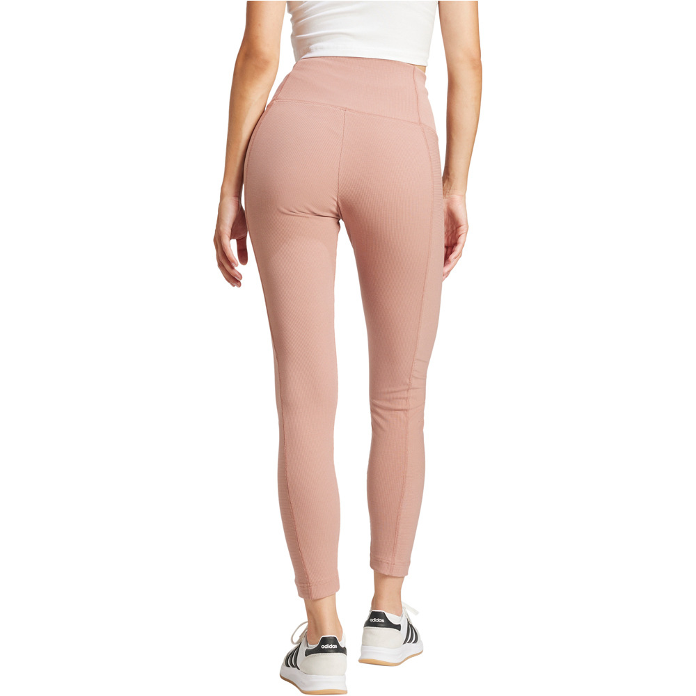 adidas pantalón mujer W LNG RIB LEG vista trasera