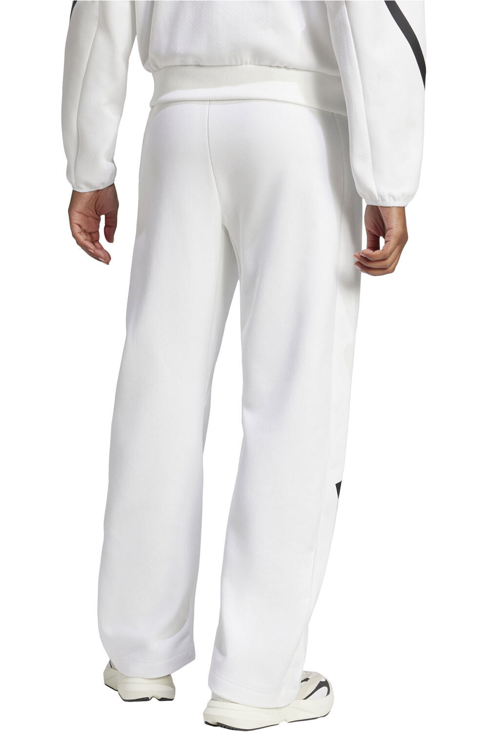 adidas pantalón mujer W Z.N.E. BAR PT vista trasera