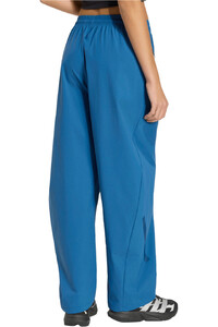 adidas pantalón mujer Z.N.E. DE ADIDAS vista trasera