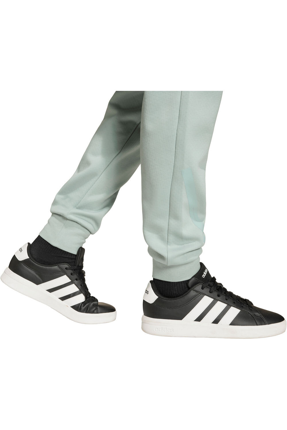 adidas pantalón niña ADIDAS Z.N.E. TAPERED-LEG 03